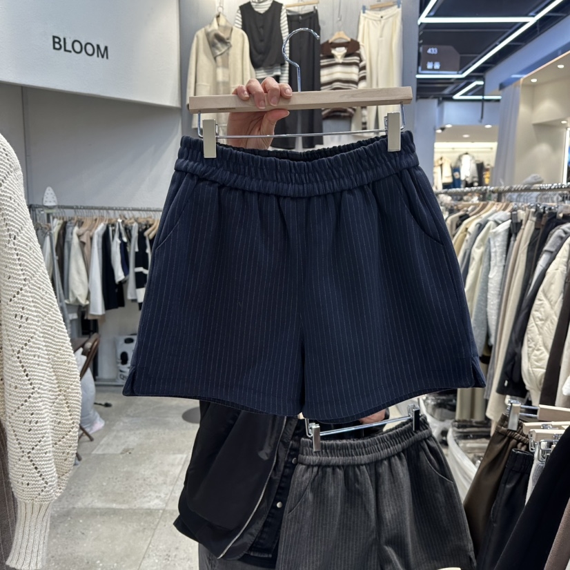 BLOOM-Q东大门㊣实拍女装新款休闲热卖推荐时尚真品短裤条纹