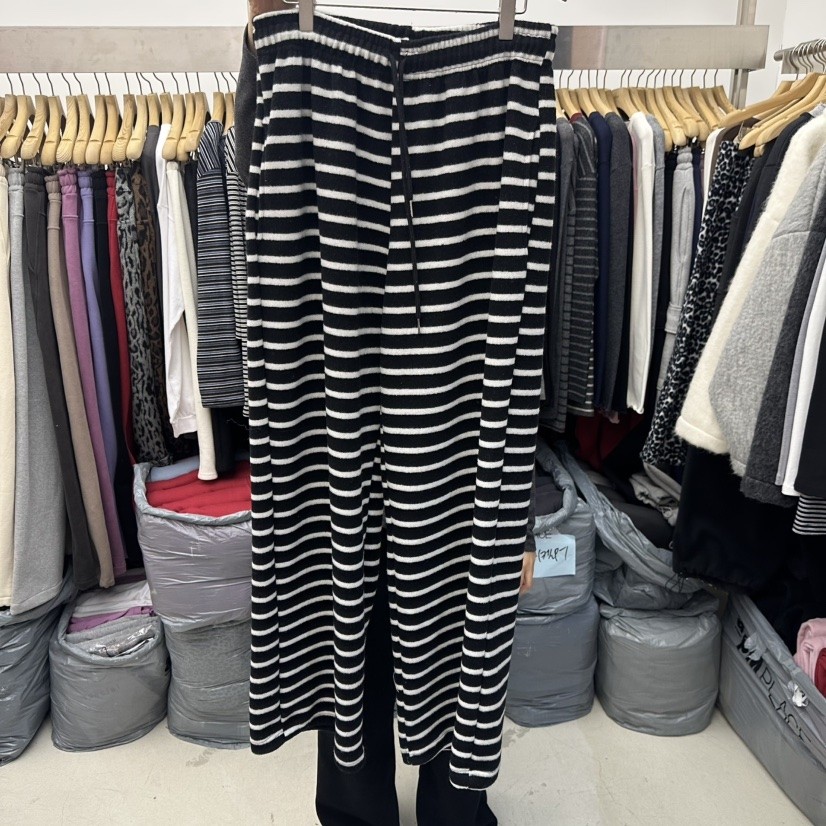 SPECIAL韩国代购㊣女装新品热卖时尚推荐真品25秋冬人气休闲裤