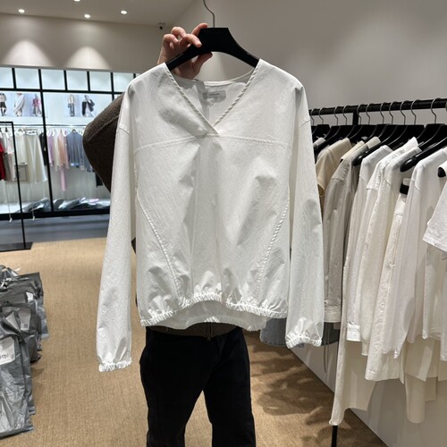 FEBRUARY 11韩国代购㊣女装新款25秋冬休闲时尚真品衬衫V领