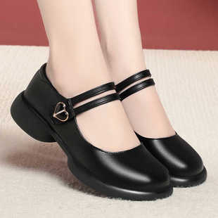 真皮软底厚底女鞋春秋款妈妈鞋跳舞鞋女士平底单鞋学院风jk鞋皮鞋