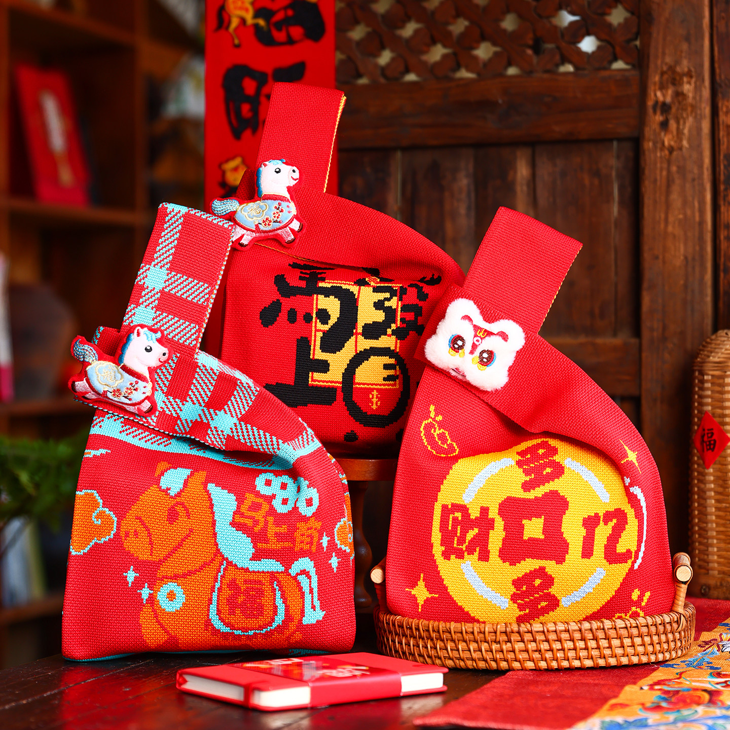 新年礼物袋手提针织包伴手礼2026马年元旦公司年会送员工礼品定制