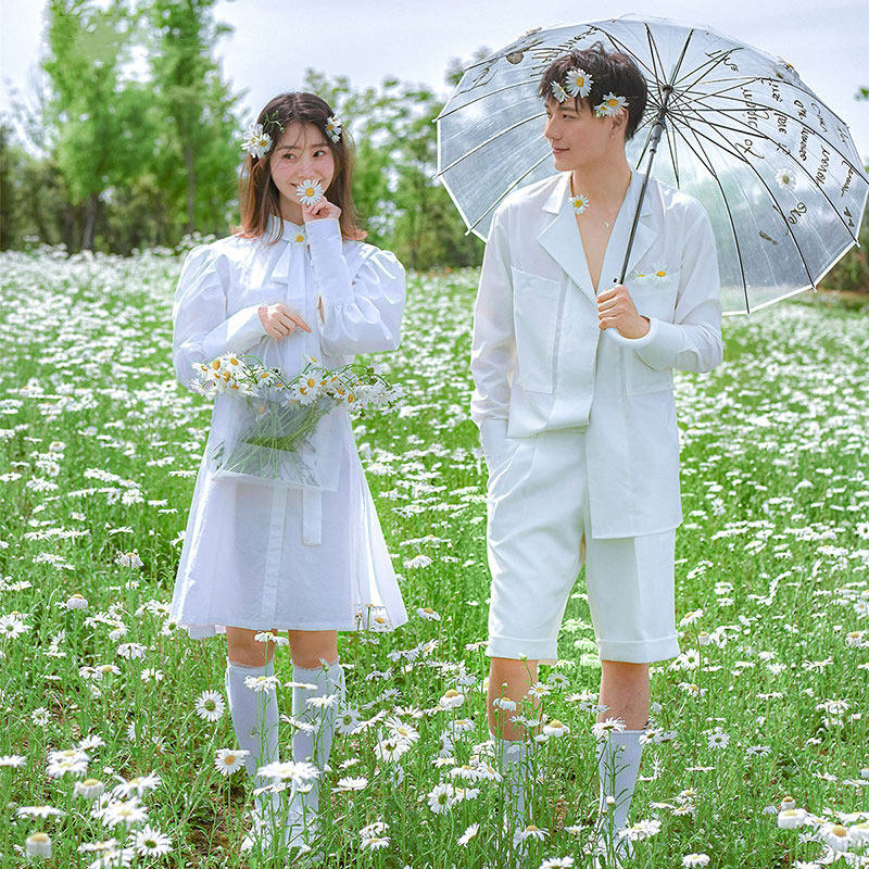 影楼主题2021新款展会情侣户外清新森系甜美摄影旅街拍照服装写真