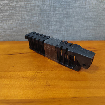 1份2个阿航空旅行双排折叠梳子