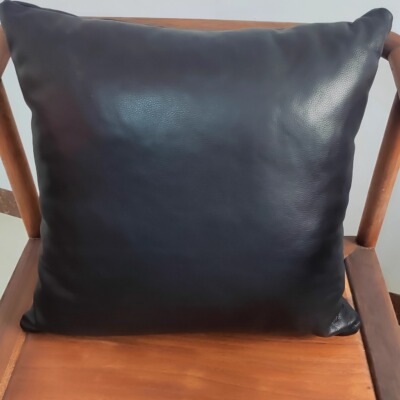 星卡斯定制真牛皮抱枕靠背皮套