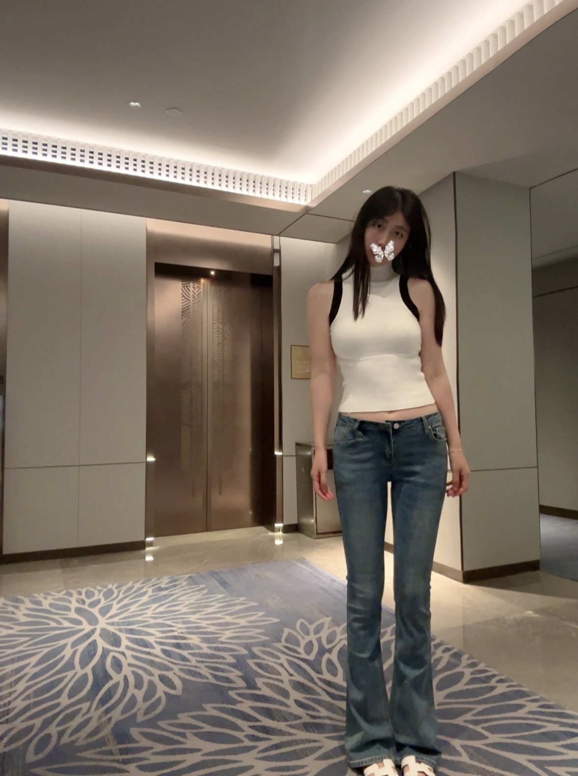 蓝色低腰修身微喇牛仔裤气质夏秋