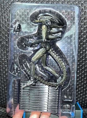 Hiya海雅迷你系列1/18 异形1979电影版 Big Chap透明头壳异形模型