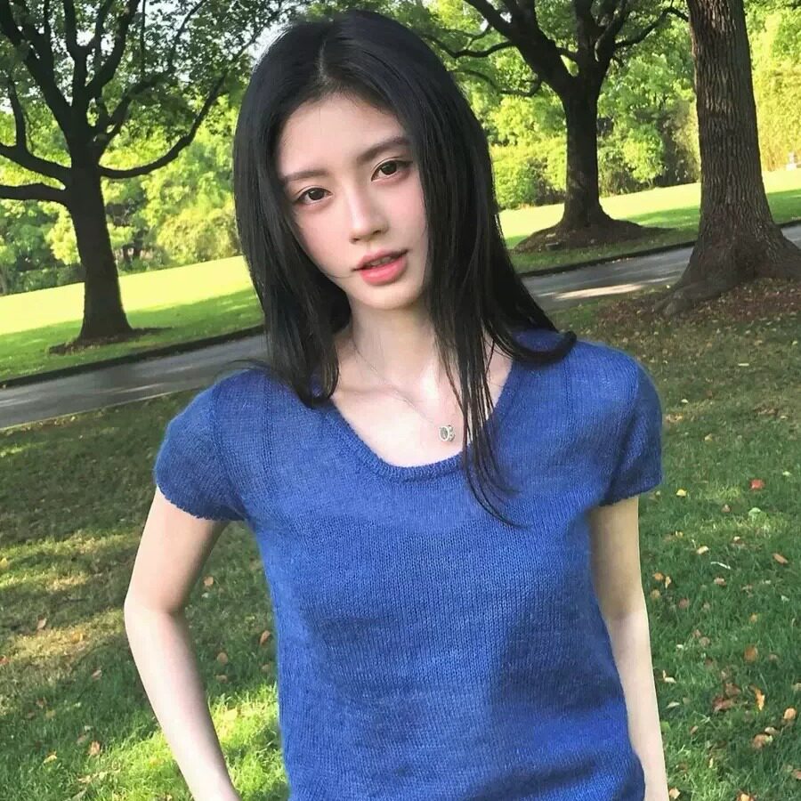 现货LOWCLASSIC针织短袖上衣图片