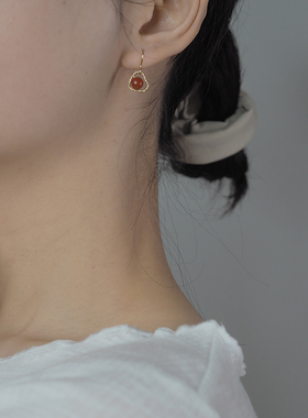 甜美爱心红玛瑙耳环14k包金耳钩简约复古耳饰女秋冬高级感111102