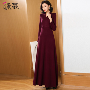 酒红色加厚连衣裙修身长款2026春秋季新款气质高端长裙到脚踝