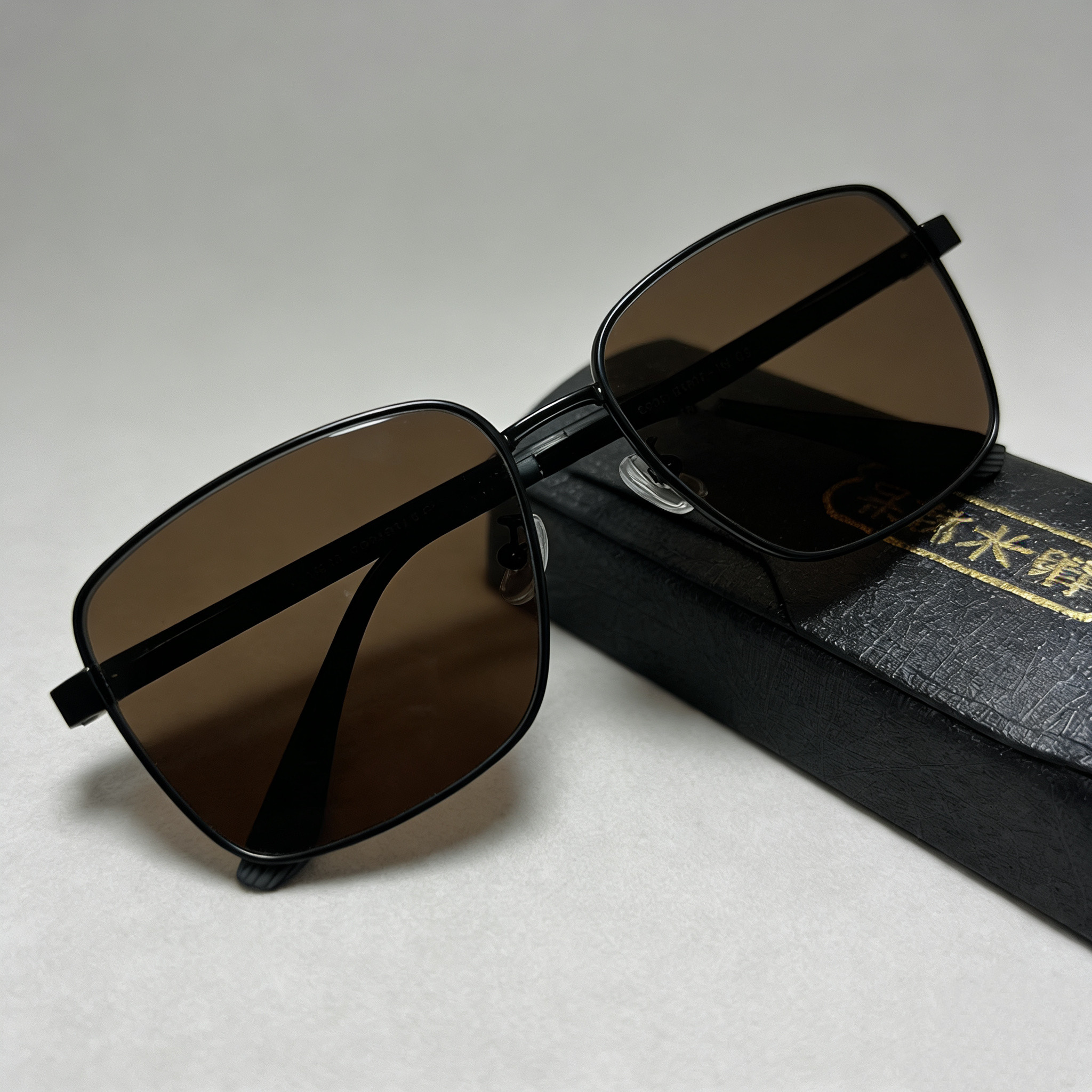 天然水晶石头眼镜男士款大方框茶色墨镜耐磨防辐射太阳镜正品石头