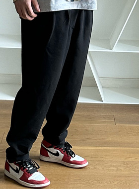 BTTJOB CLEANFIT TWO TUCK PANTS 黑色折痕垂感直筒休闲裤$不吸毛