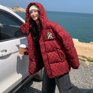 新款现货！韩版学院风印花羽绒服浙宝180A/货号1828/p255控358,红色耐克空军一号穿搭图片