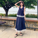 藏青色