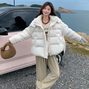 新款现货！米白色减龄连帽羽绒服女浙宝180A/货号1827/p255控358,黄色呢子大衣怎么搭配图片图片