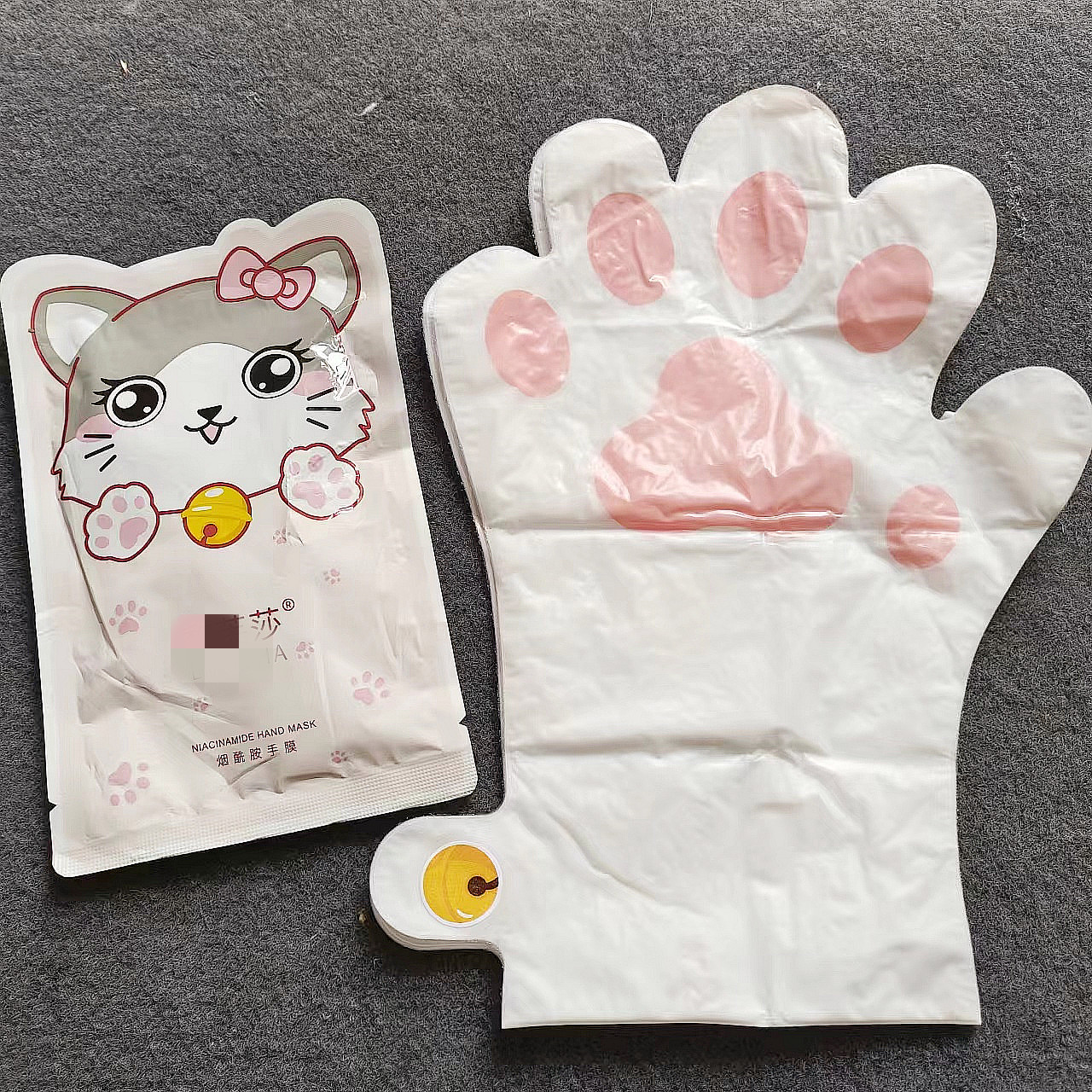 真的太萌了！猫爪烟酰胺手膜去角质滋润干燥手部护理 一对,彩妆/香水/美妆工具,修眉刀,淘宝优惠券,粉丝福利购,淘宝优惠卷