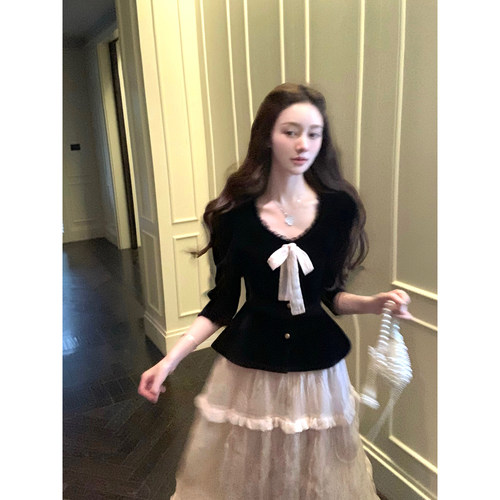 桃可了 复古画报 重工宫廷风显瘦丝绒外套上衣+高腰重工半裙套装