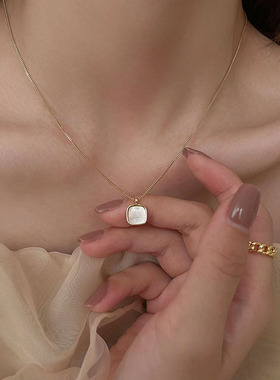 ins简约方形贝母项链女 日韩气质个性几何锁骨链轻奢小众设计吊坠
