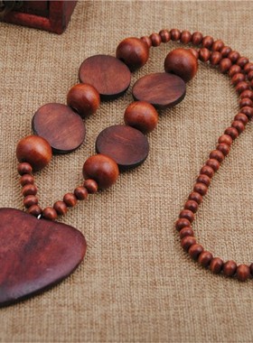 木质吊坠项链女欧美复古桃心长款毛衣链棉麻配饰