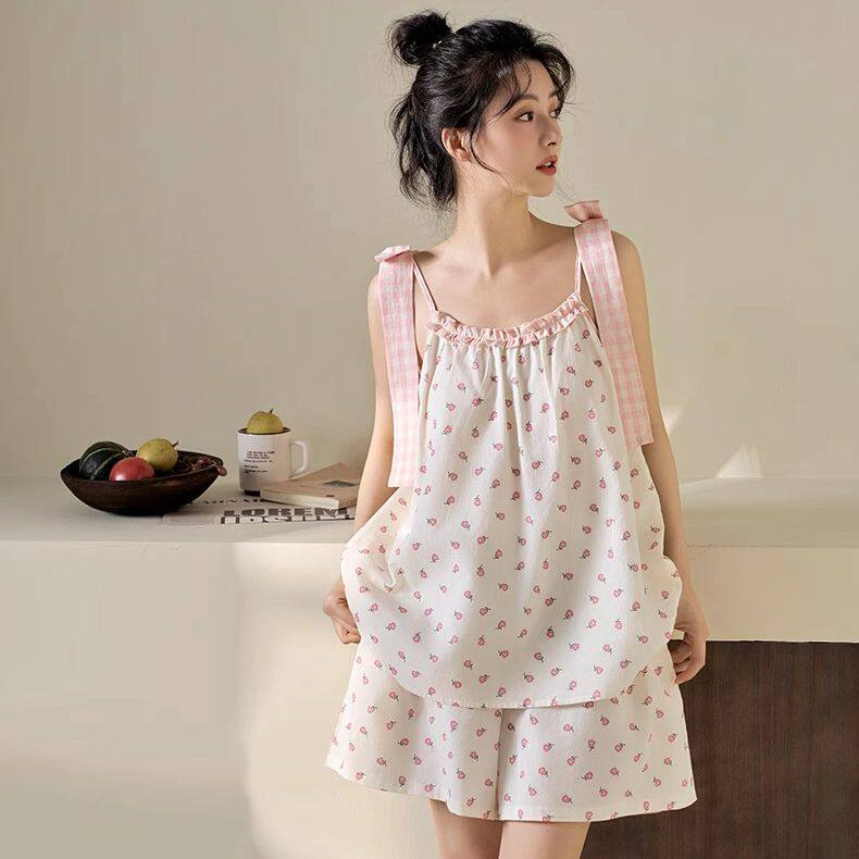 黛梦思带胸垫睡衣女夏季薄款纯棉家居服甜美可爱短裤吊带两件套装