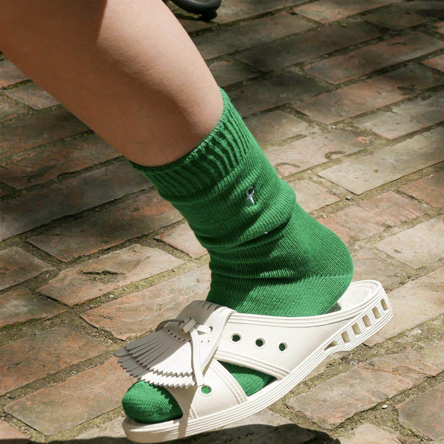 FSTPS基础百搭纯色袜秋冬字母刺绣袜多巴胺配勃肯中筒男女彩色袜