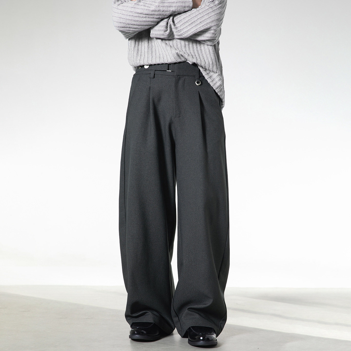 ONES独作老钱风垂感西裤男春季款质感宽松休闲裤立体打褶直筒长裤