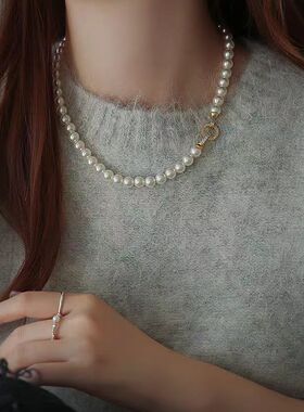女轻奢玻璃制品仿珍珠项链贵妇高级感颈链2026新款爆款秋冬毛衣链