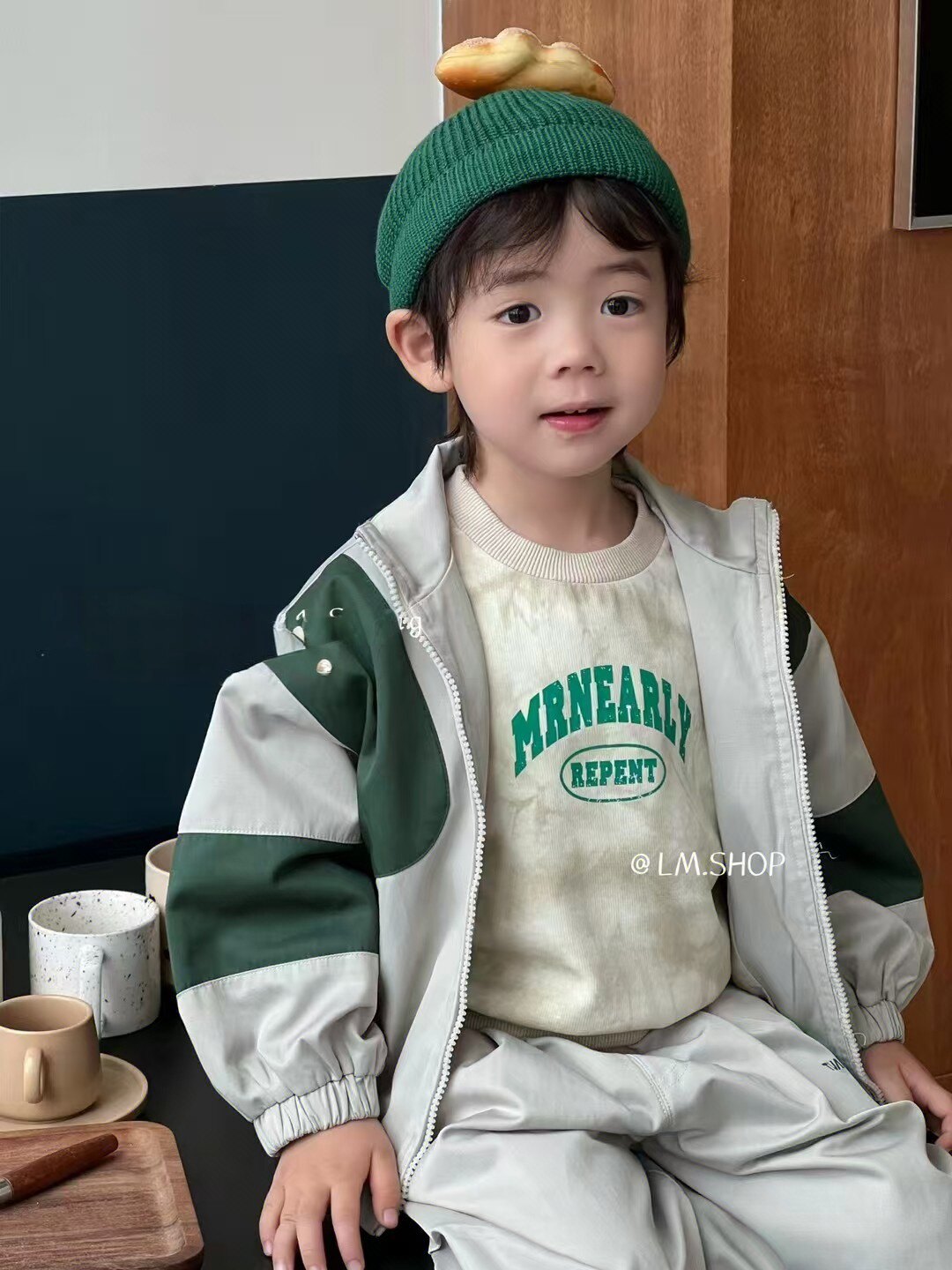 辣妈小铺春小童春秋韩版拼色拼接冲锋衣外套休闲运动夹克套装