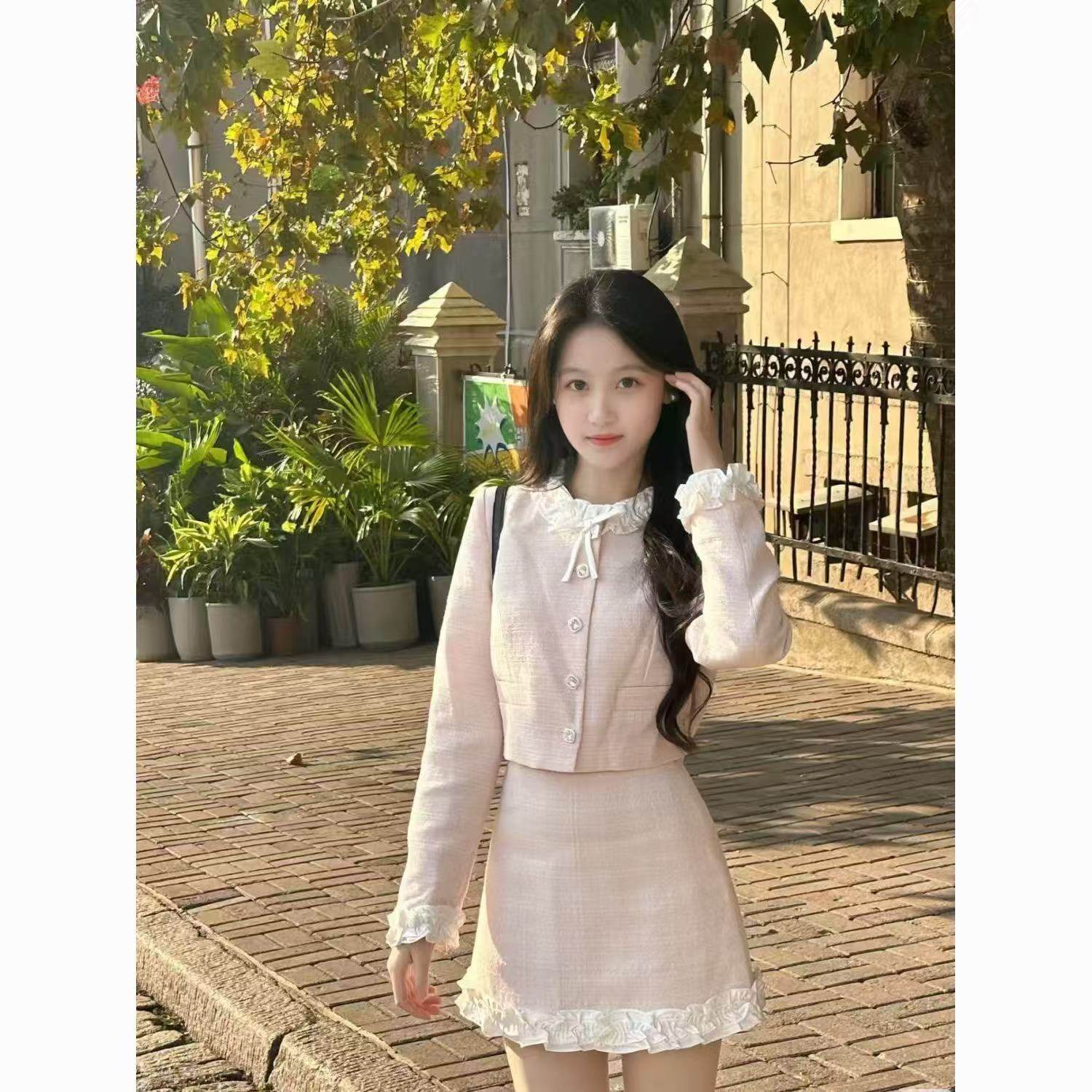 浅粉色蝴蝶结细闪小香风千金春秋女两件套约会穿搭甜美减龄法式优,女装/女士精品,时尚套装,淘宝优惠券,粉丝福利购,淘宝优惠卷