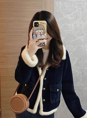 2025新款爆款巨好看的初冬藏蓝色小香风加绒加厚羊羔绒外套女冬季