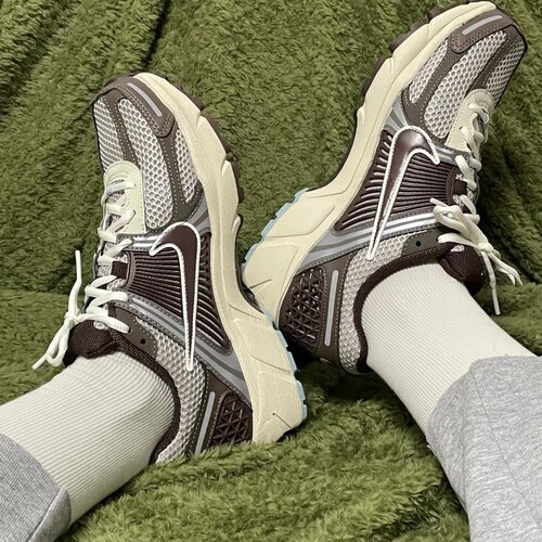 Nike Zoom Vomero 5 疾速泡棉 训练城市通勤跑步鞋 FD9920-022