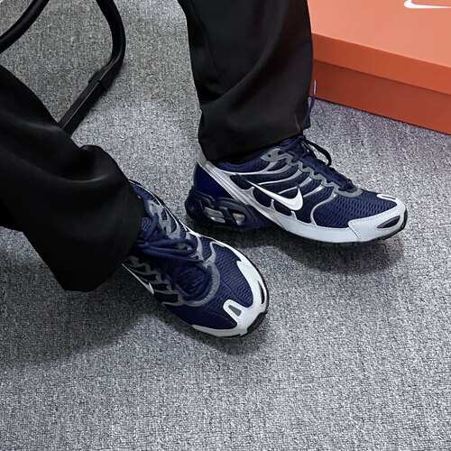 Nike Air Max Torch 4 百搭舒适透气 低帮跑步鞋 蓝色343846-411