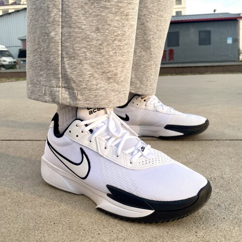 Nike Air Zoom G.T. Cut Academy低帮篮球鞋 男款 白色FB2598-100