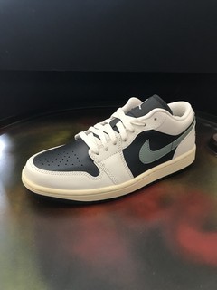 WMNS Air Jordan 1 Low AJ1低帮女子复古篮球鞋DC0774-040-001