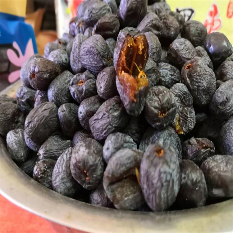 今年新鲜现货大黑枣 免洗即食 野生无核君迁子微甜回甘串糖葫芦