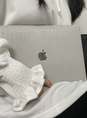适用macbookpro保护壳2025苹果笔记本电脑14寸软macair13皮革16套