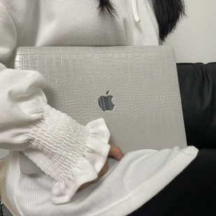 适用macbookpro保护壳2025苹果笔记本电脑14寸软macair13皮革16套