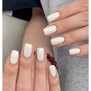 乐小姐云朵画画D11奶白色黄色调白百搭打底白美甲店专用需烤灯