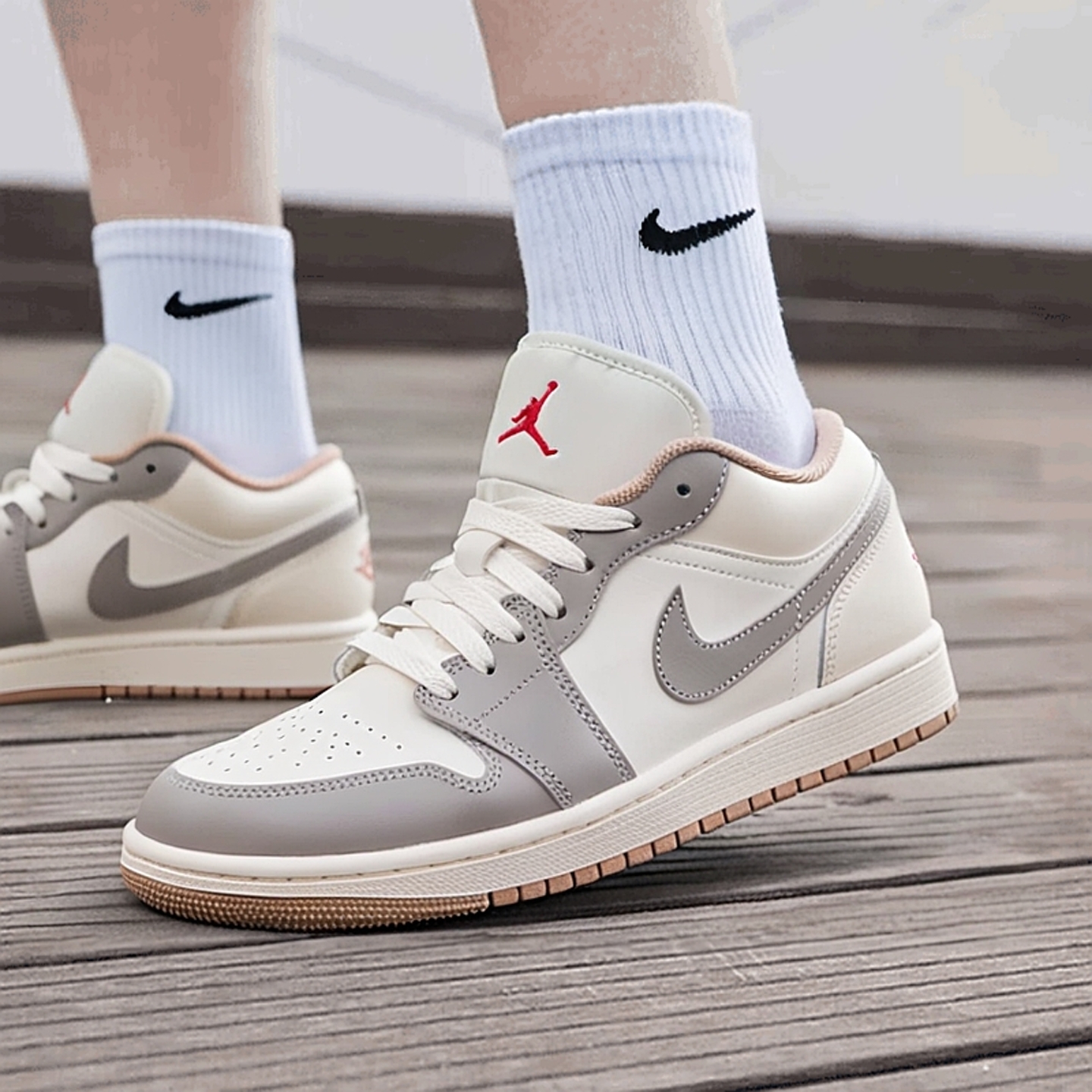 NIKE耐克男鞋aj1新款户外运动鞋Air Jordan 1板鞋休闲鞋子553558