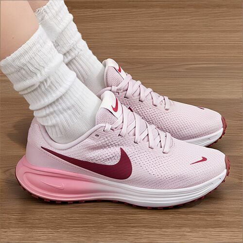 茵特丨Nike耐克女鞋2026夏季新款REVOLUTION 8运动鞋网面鞋跑步鞋