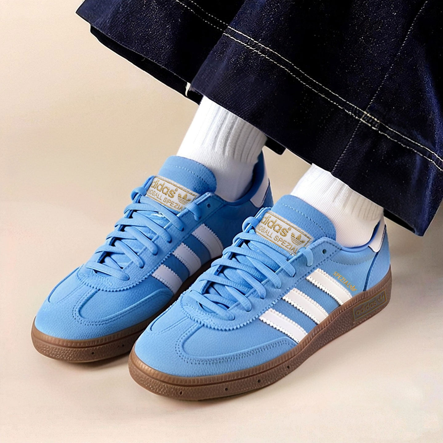 阿迪达斯三叶草男鞋新款HANDBALL复古德训鞋T头运动休闲鞋 BD7632