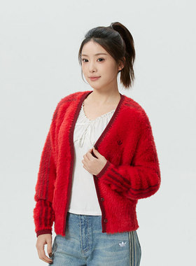 阿迪达斯新年款外套女款开衫上衣马年运动服三叶草红色线衫KT3171