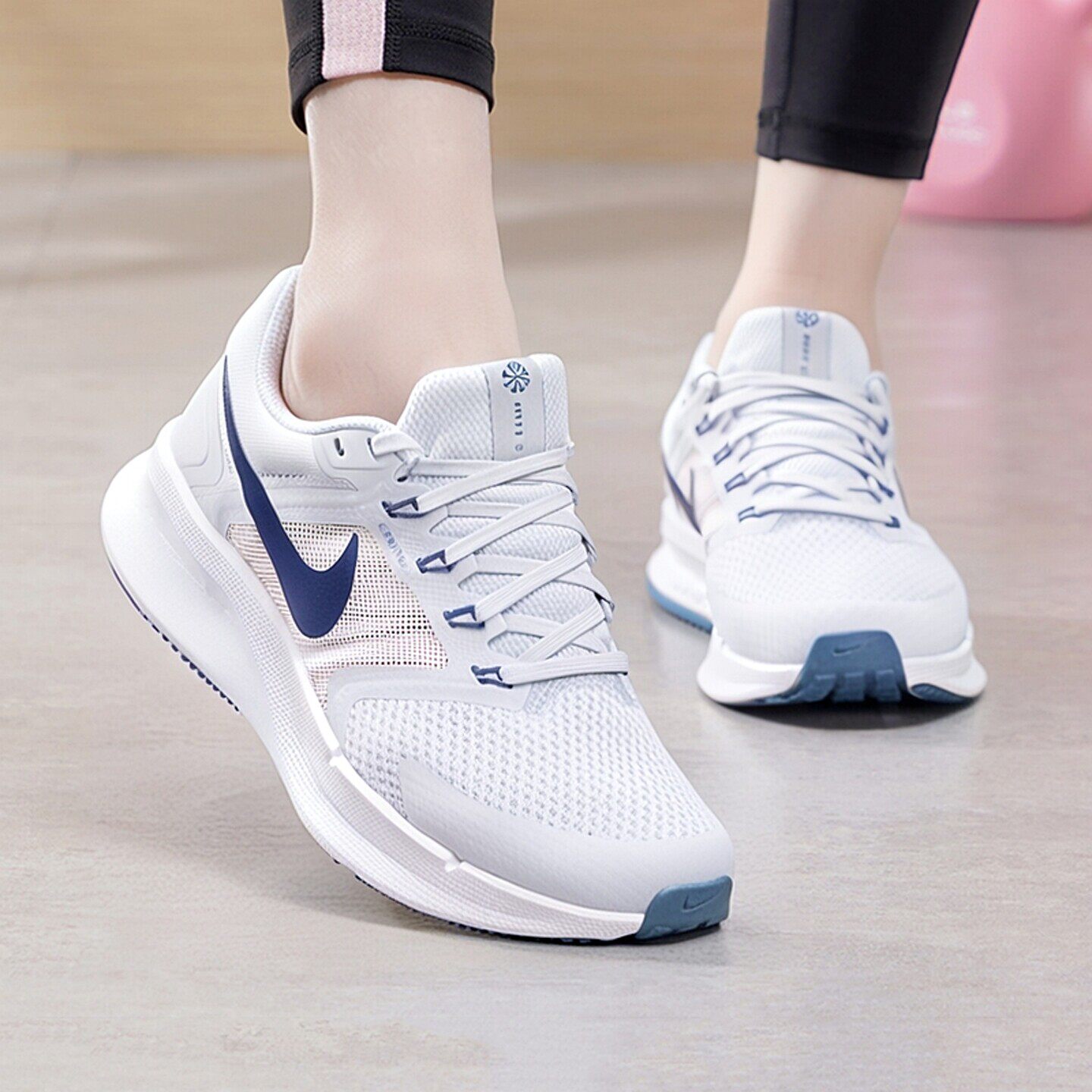 耐克NIKE官方正品女鞋2026夏季新款飞线网面透气运动鞋减震跑步鞋