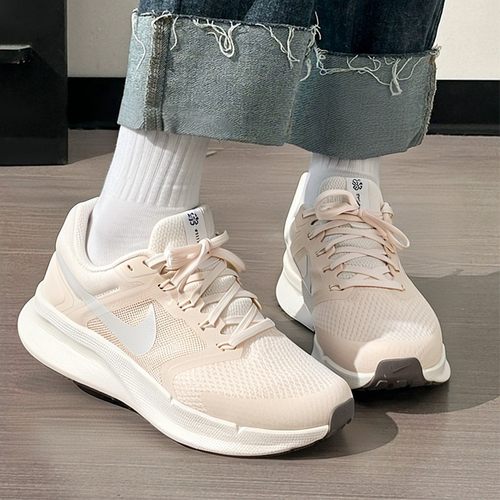 NIKE耐克跑鞋女2025冬季新款SWIFT 3健身训练运动鞋跑步鞋DR2698