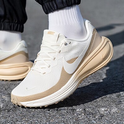 NIKE耐克男鞋2026夏季新款REVOLUTION 8跑步鞋减震训练鞋HJ9198
