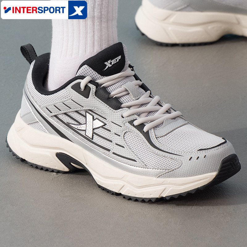 特步跑鞋女鞋 2025冬季新款运动鞋缓震慢跑鞋轻便低帮户外跑步鞋