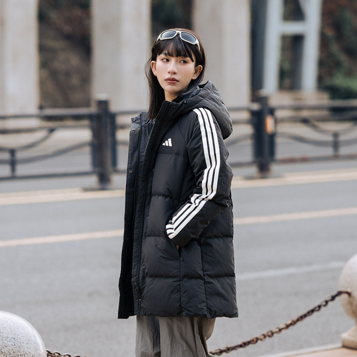 阿迪达斯官方正品中长款羽绒服女冬季新款三条纹鸭绒外套保暖夹克,运动服/休闲服装,运动羽绒服,淘宝优惠券,粉丝福利购,淘宝优惠卷