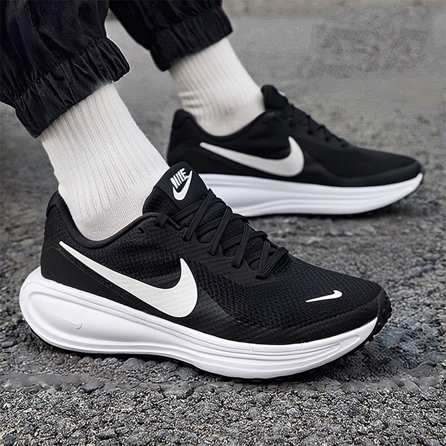 Nike耐克黑武士男鞋跑鞋2026春季新款运动鞋网面减震跑步鞋HJ9198