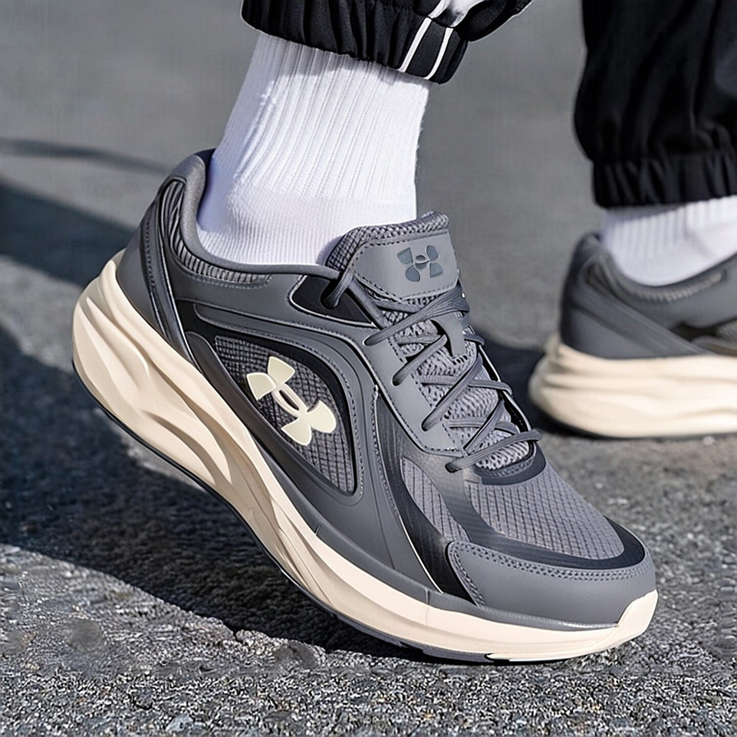 UA安德玛运动鞋男鞋女鞋2026春季新款网面透气厚底休闲鞋6010491