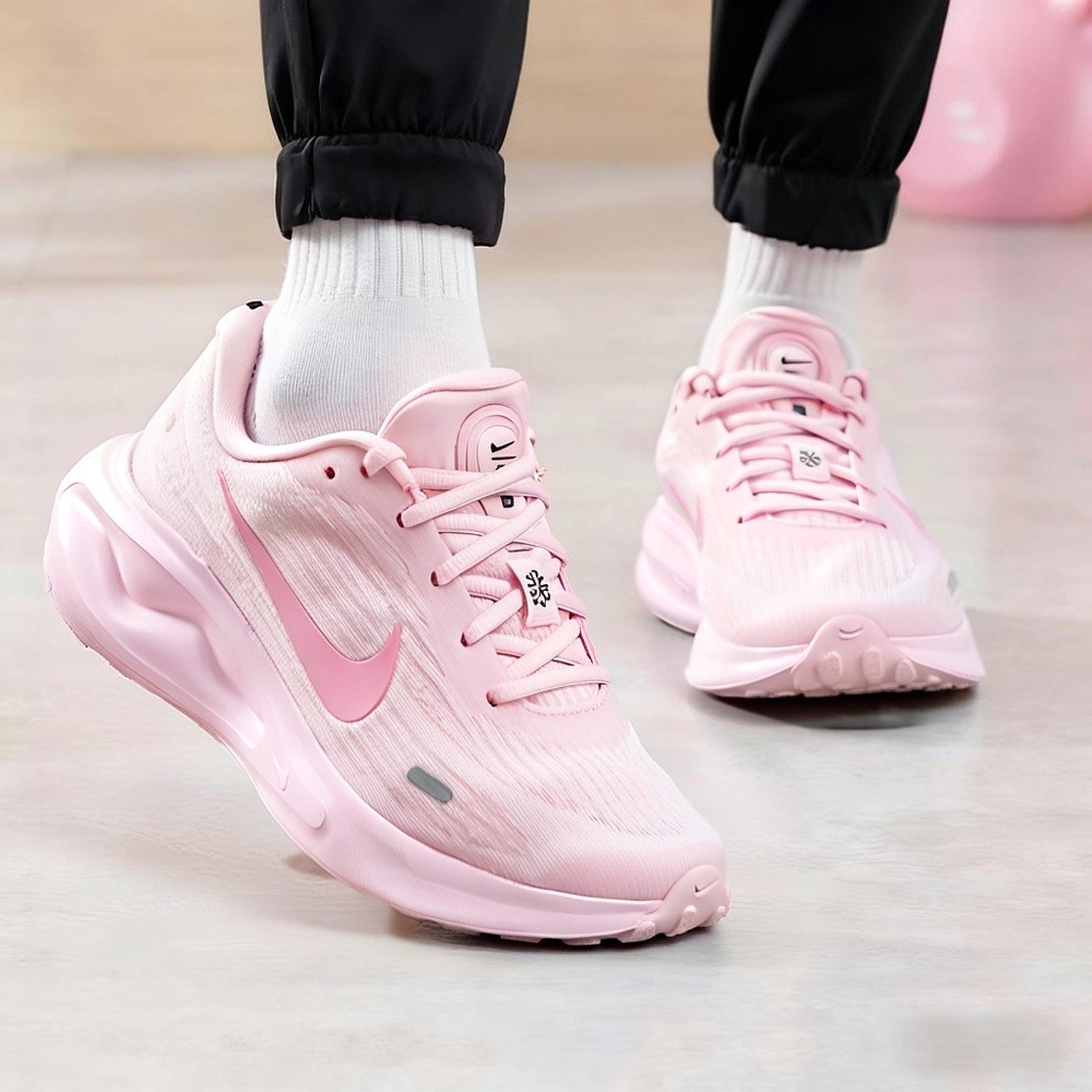 耐克正品粉色女跑步鞋女鞋NIKE JOURNEY RUN透气缓震运动鞋IR0114,运动鞋new,跑步鞋,淘宝优惠券,粉丝福利购,淘宝优惠卷