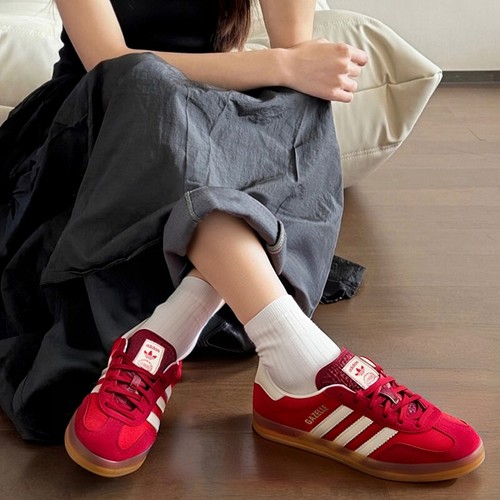 三叶草新年红色德训鞋男鞋女鞋